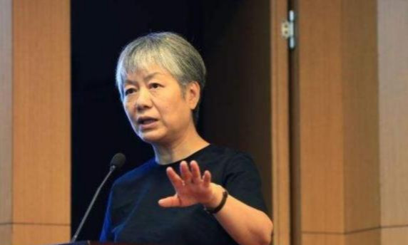 李玫瑾:长大没本事的孩子,吃饭时会有这3种表现,要及时纠正
