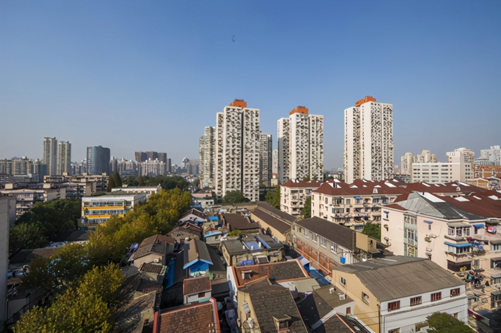 楼市将迎来断供潮?新规之下,明年房价或下跌,李嘉诚早有预料