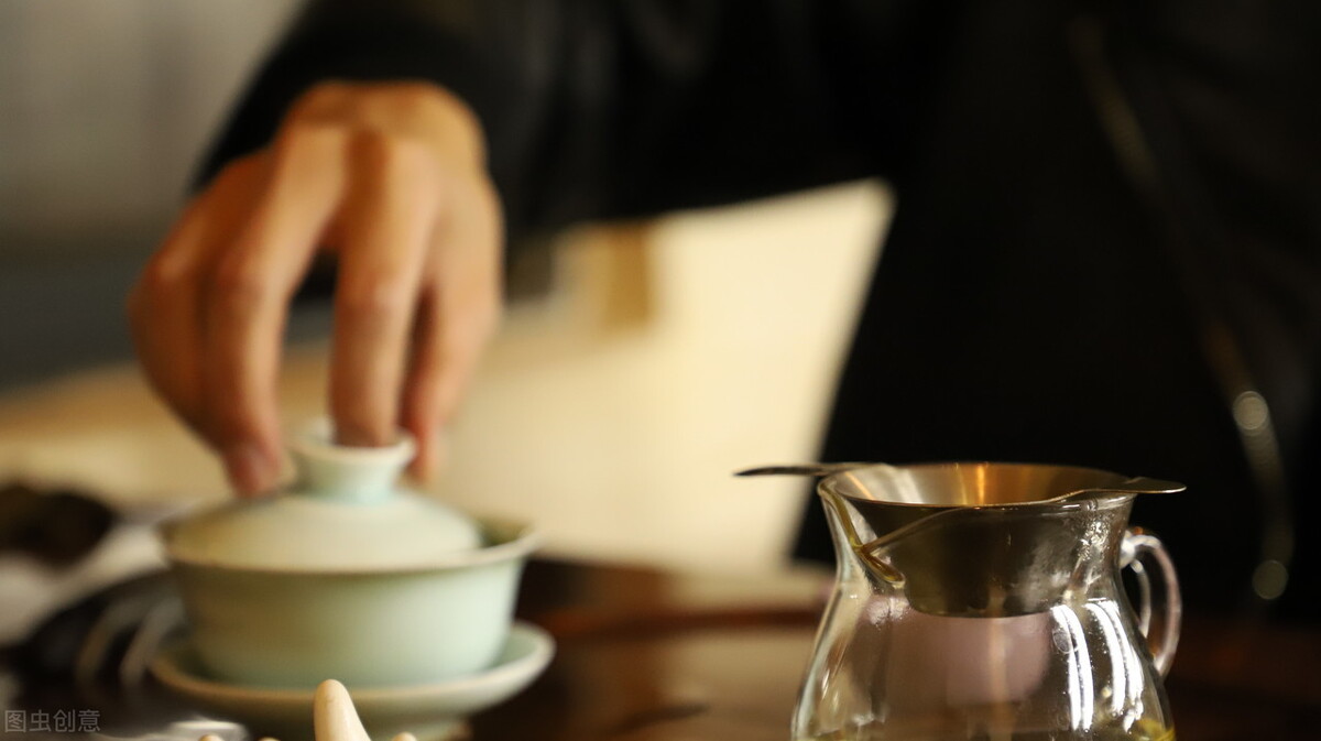 喝茶、喝白开水有区别吗,哪种更健康?肾内科医生一文给您说清楚