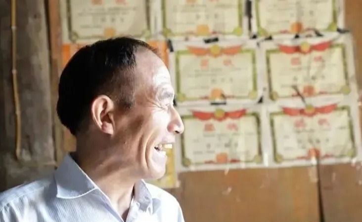 穷人家老农民,孩子考入清华北大:家庭教育34条新规,值得推荐
