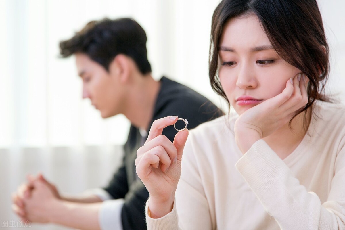 女人45岁后,出现失眠、出汗怕是更年期到了!3招助你有效调理