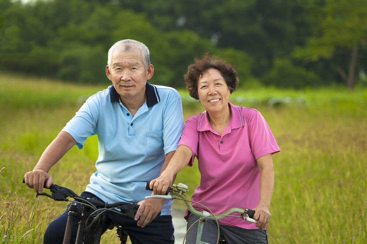 65岁以上老年人想要健康长寿,如何运动锻炼?本文为你全面总结