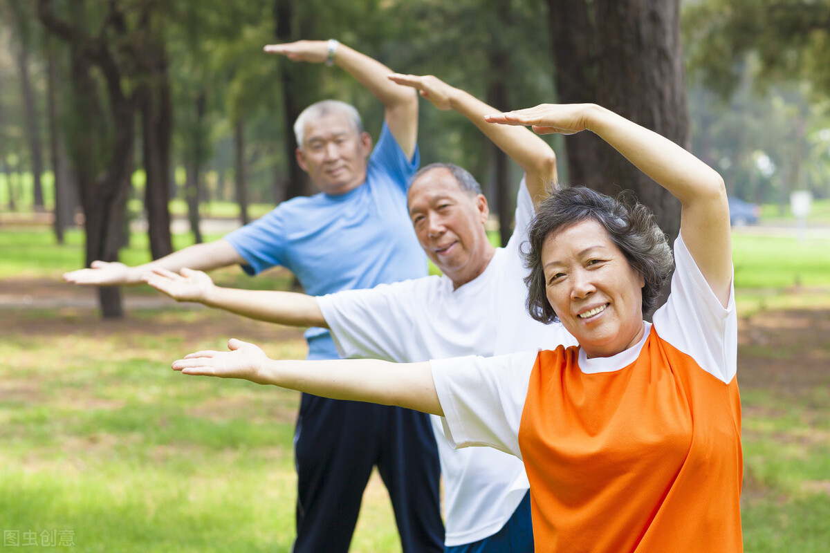65岁以上老年人想要健康长寿,如何运动锻炼?本文为你全面总结