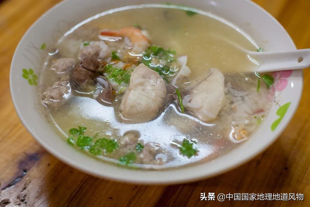 在福建,游客才去厦门,吃货都来漳州