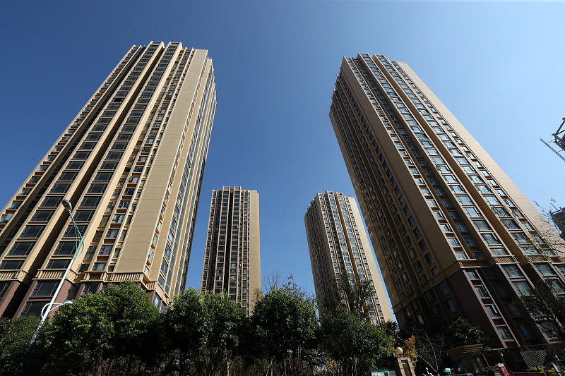 楼市格局发生改变?两大市场给出信号,三类房产或将难以脱手