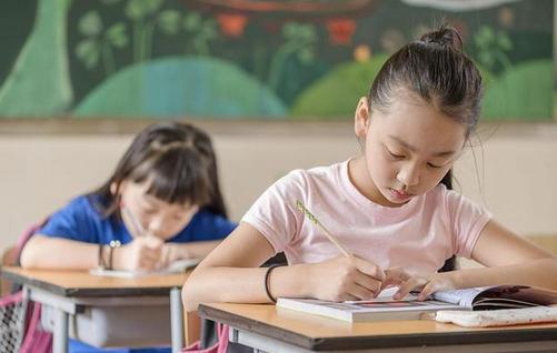 李玫瑾:孩子是不是读书的料,幼儿园时期就能看出,特点很明显