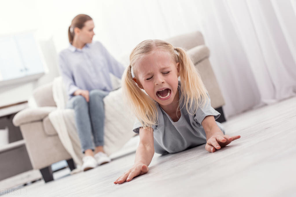 孩子一生必经的3个叛逆期:家长与其“硬碰硬”,不如以退为进