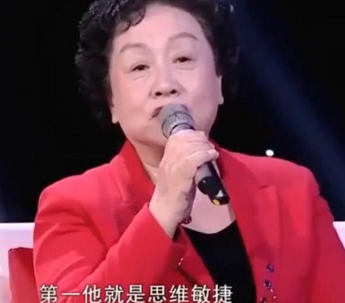 脑力超常的孩子，大多有这3个“坏习惯”，家长别太干涉了