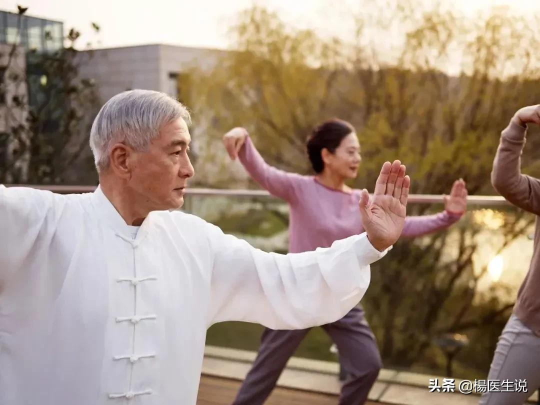 坚持不吃晚饭真的是养生吗?别被“洗脑”了,这4点影响要知道!
