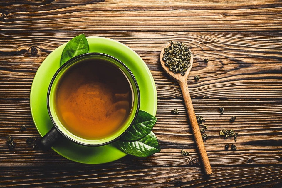 喝茶到底能不能降血压?绿茶和红茶哪种效果更好?医生给您讲清楚