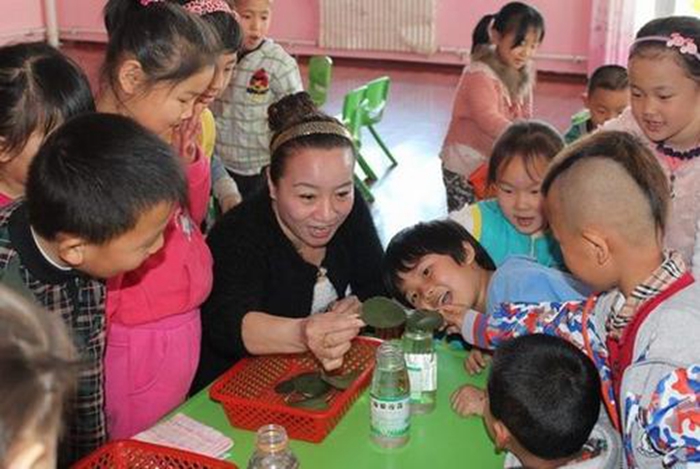 孩子3个“坏习惯”,暗示将来拥有高智商,专家:家长别着急纠正