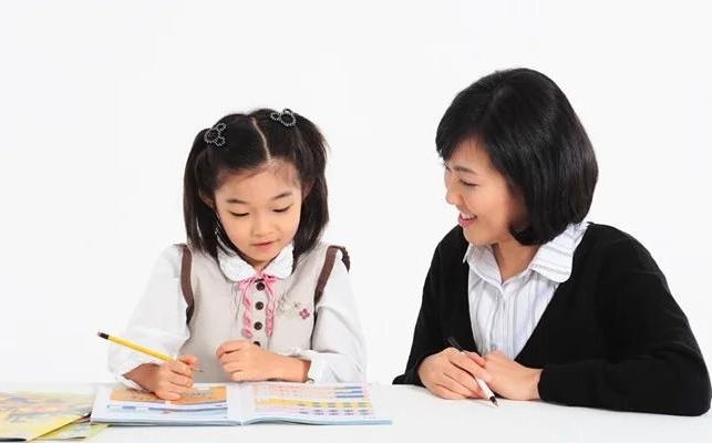母亲是家庭教育的灵魂人物,母亲素质越高,孩子越优秀