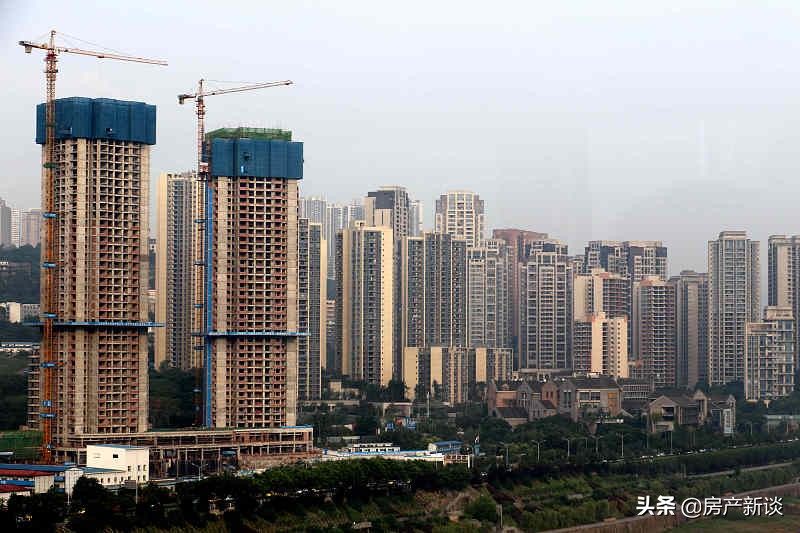 今明两年,“趁早买房”还是“继续观望”?楼市4大趋势透露答案