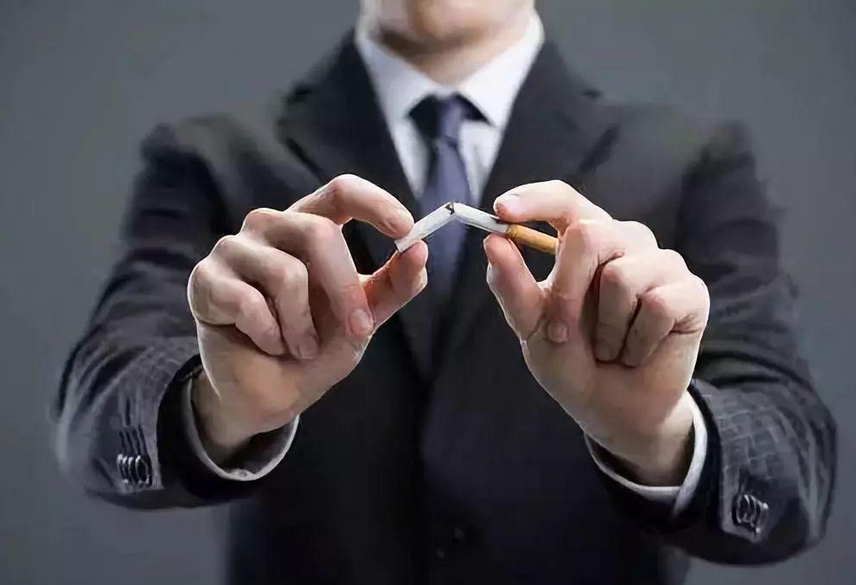吸烟的肺部有多黑?戒烟后,肺能重新变白吗?