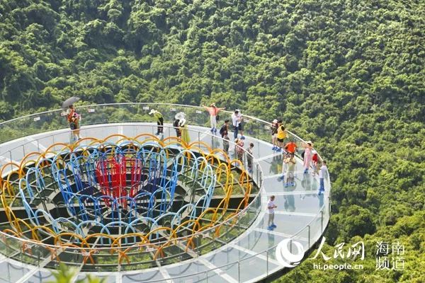 从南到北一路游!海南网红景区景点喊你来“打卡”