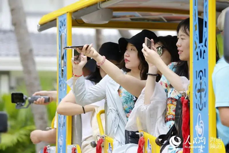 从南到北一路游!海南网红景区景点喊你来“打卡”
