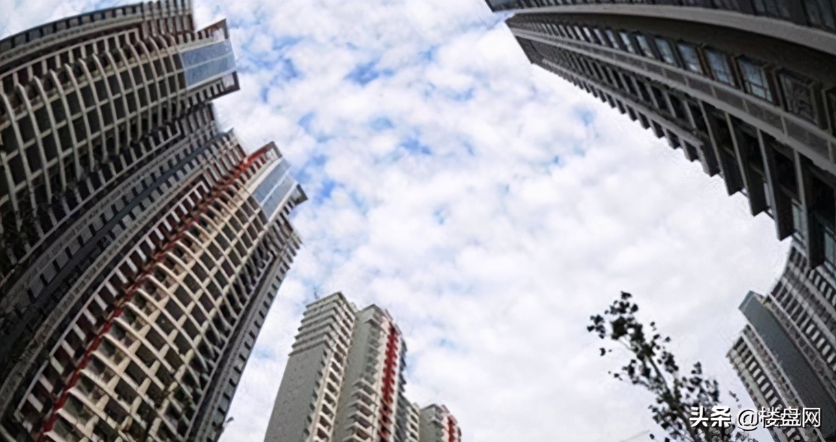 开年才1个月,29家房企破百亿,2021年是楼市大年?