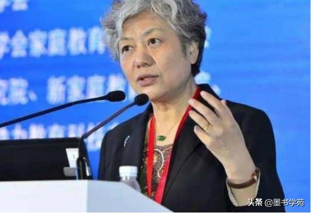 家长怎样养好一个孩子?李玫瑾:养女要“三避”,养儿有“三忌”