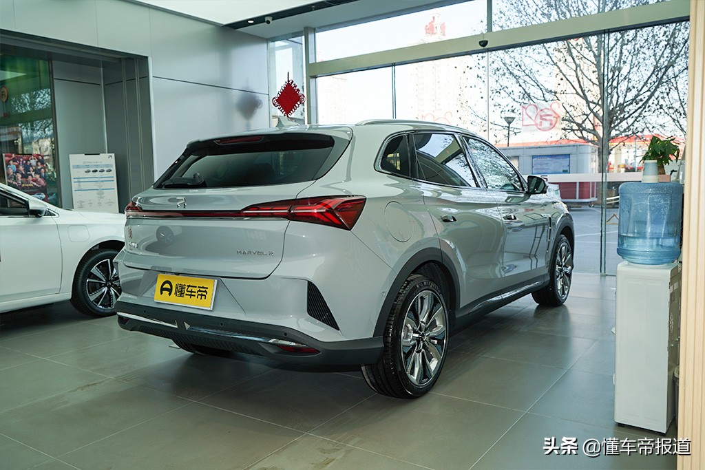 新车|实车内饰首次曝光 R汽车MARVEL R到店