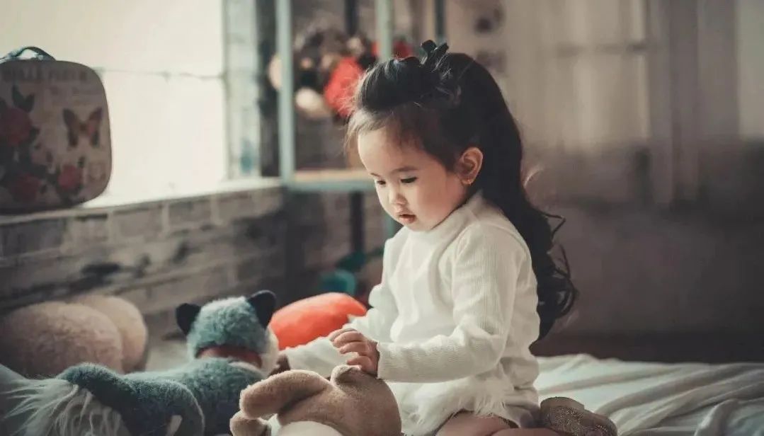 女儿需要底线教育,儿子需要阳光教育!这是对孩子最好的保护