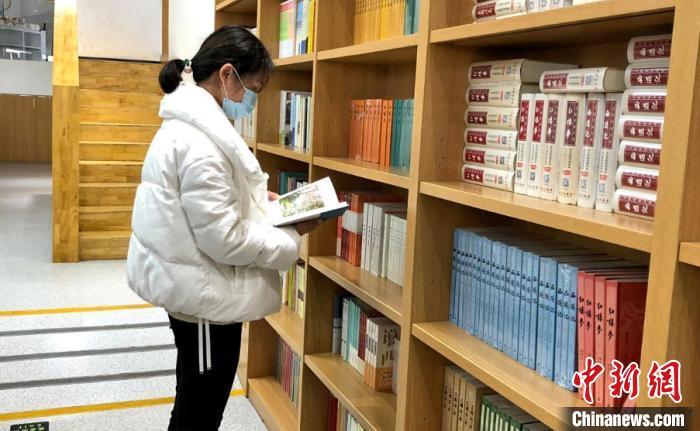 “就地过年”观察:文化味“不打折”
