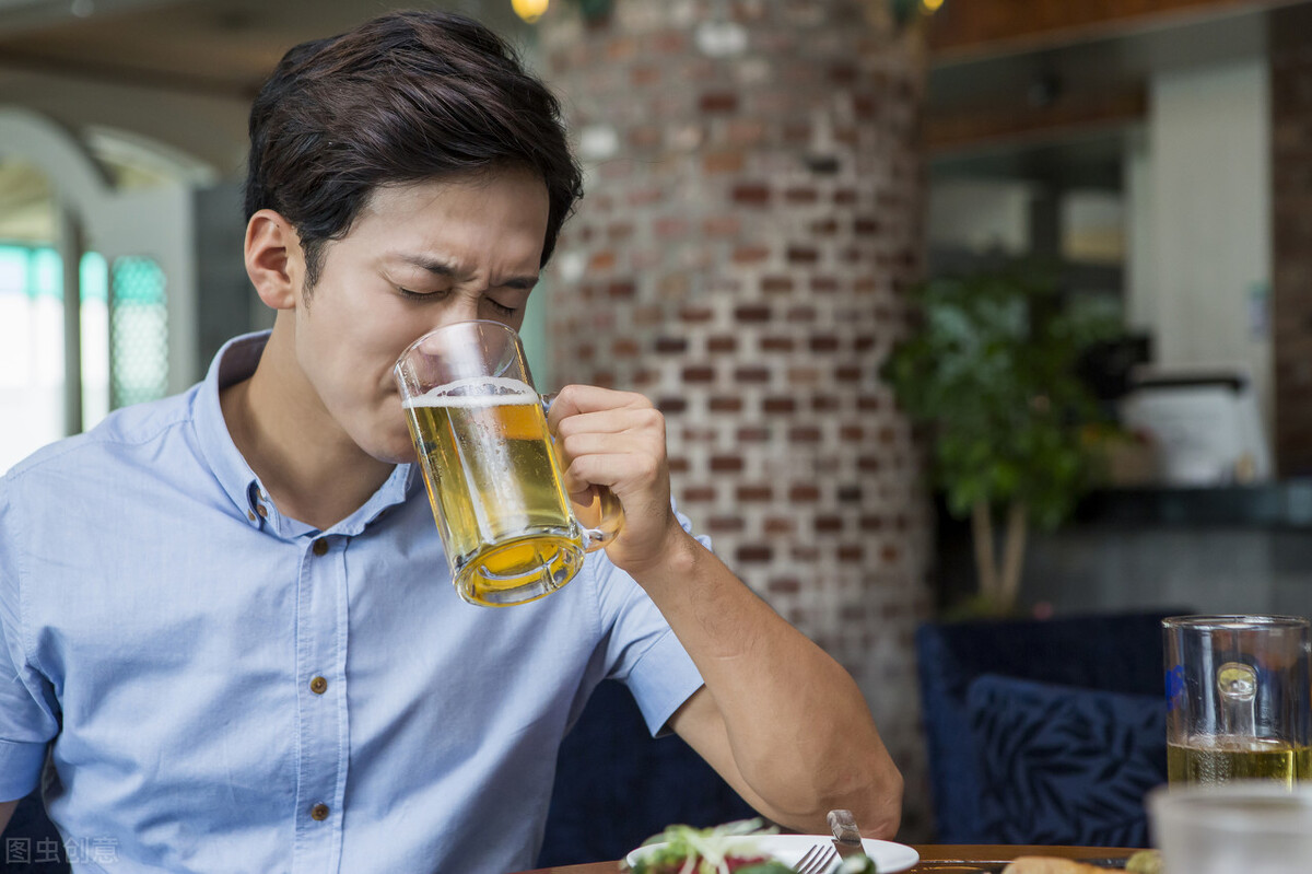 37岁突发脑出血?原来是高血压多年。医生:这5种情况要小心