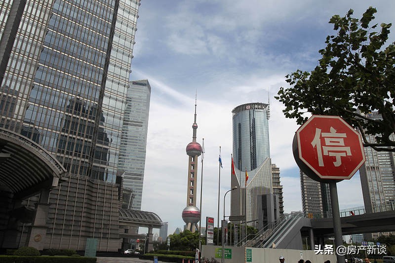 同样的楼市不景气,在2021年,楼市6年前历史会不会重演?