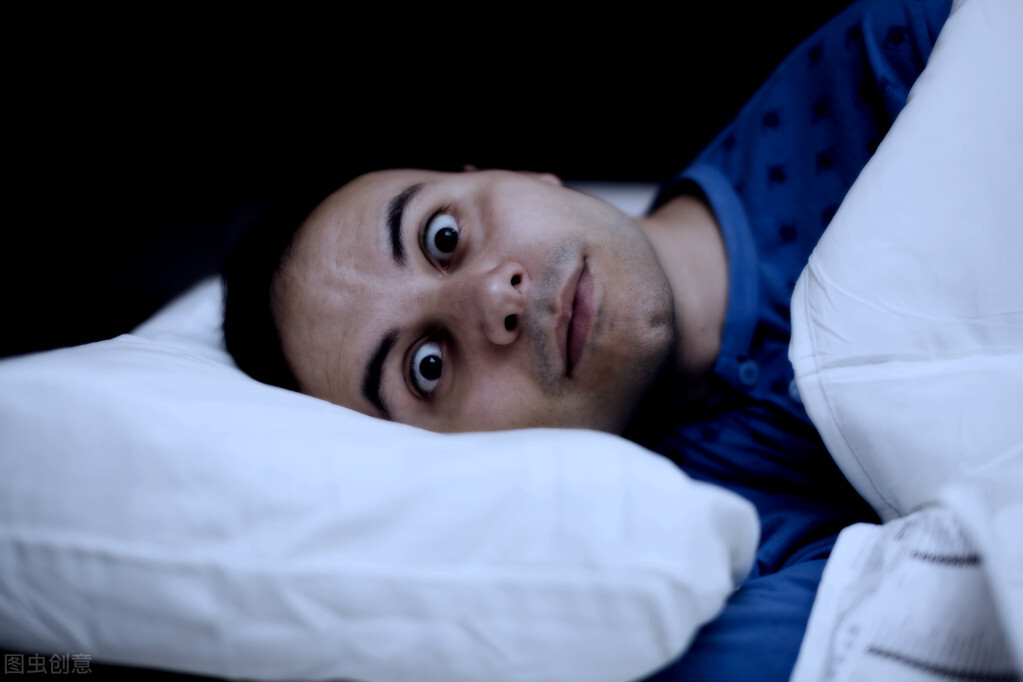 失眠成为当代“流行病”?但想睡却睡不着,我们该怎么办?