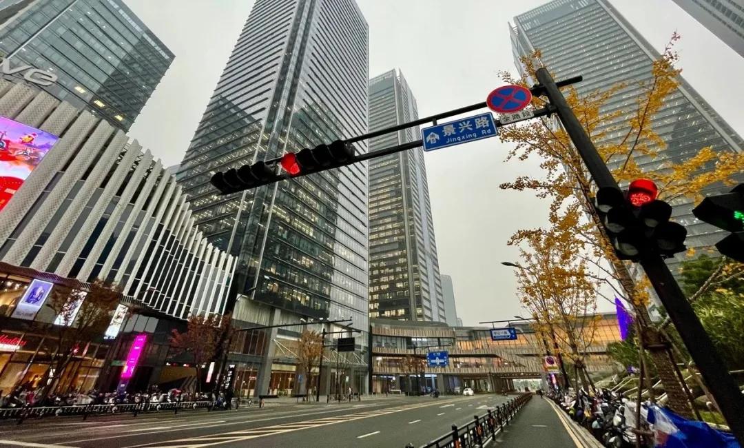 持续打压楼市的目的,显然不仅是房住不炒 |房叔说No.184