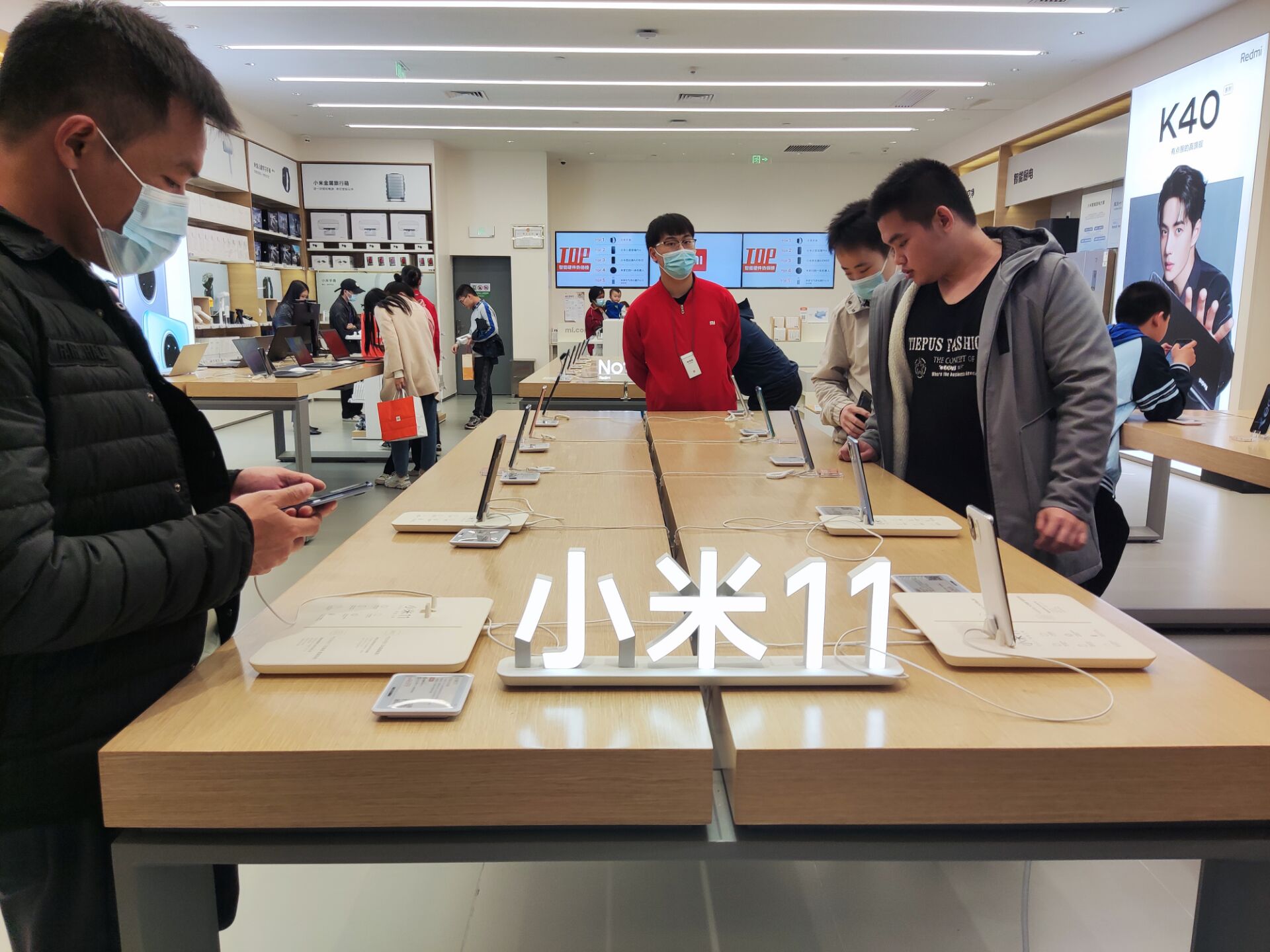 OPPO旗舰跌价1100元,7nm芯片+65W,已经卖不动了