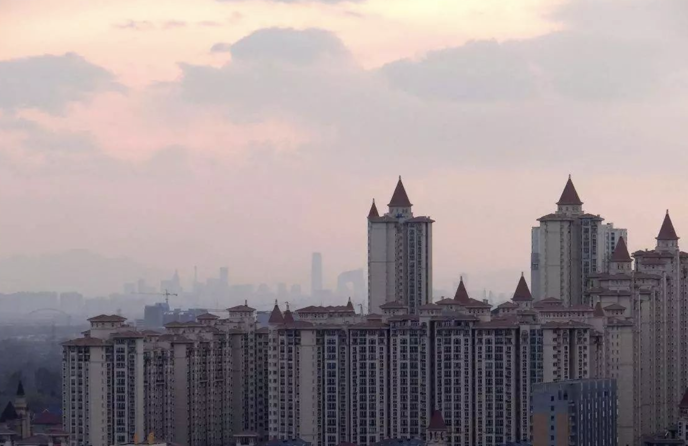 “免费送房”都没能拯救燕郊楼市,落户放开就可以吗?