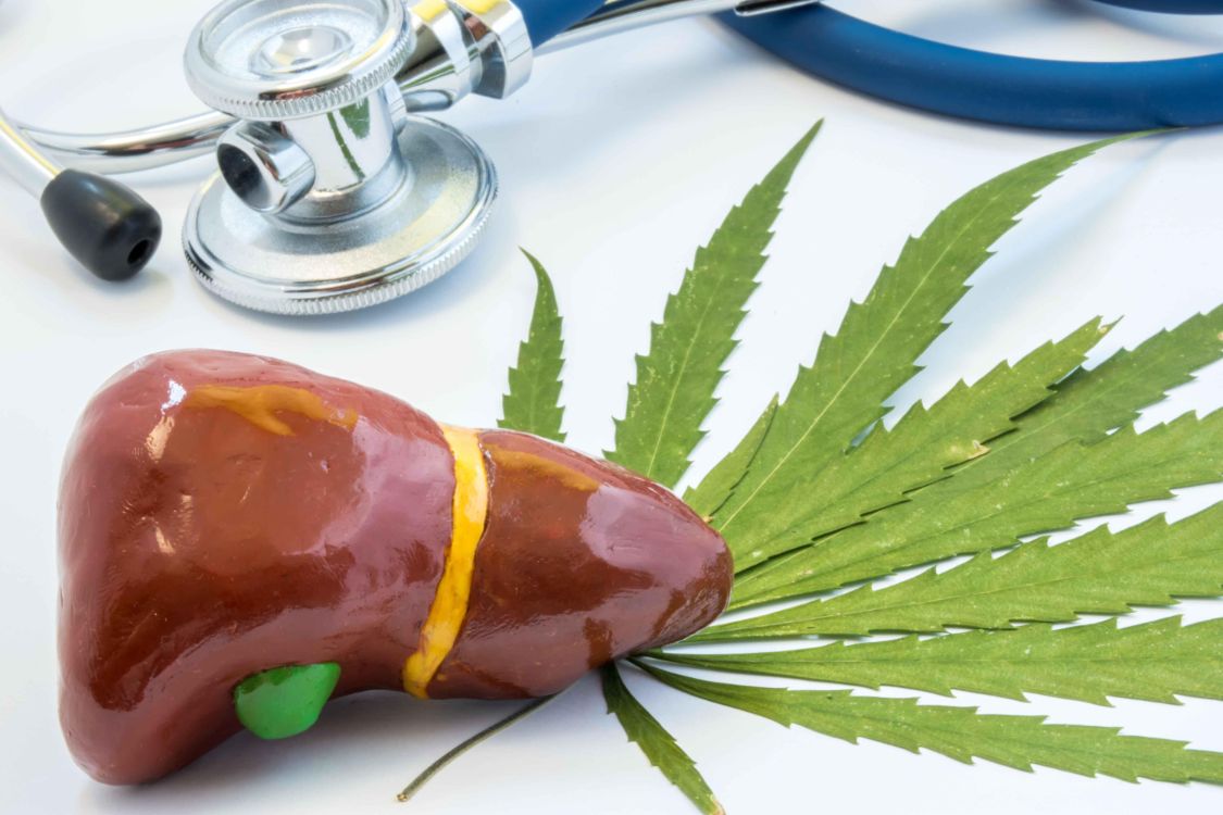想要保护肝脏健康,这3种食物最好少吃或不吃,早知早好