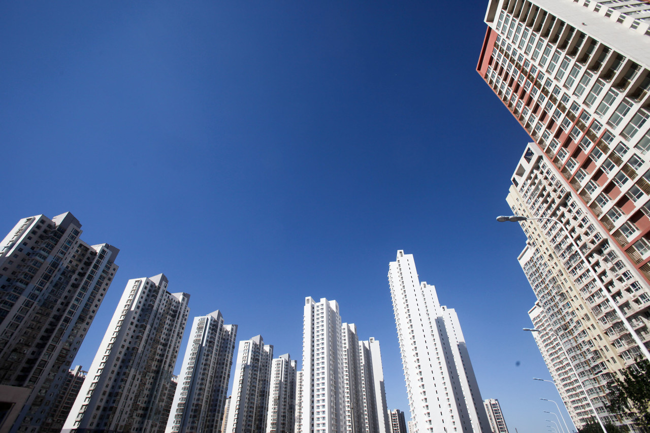 广州楼市“热闹”外衣之下:限价、预售证收紧或成常态