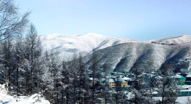 (雪中的崇礼)