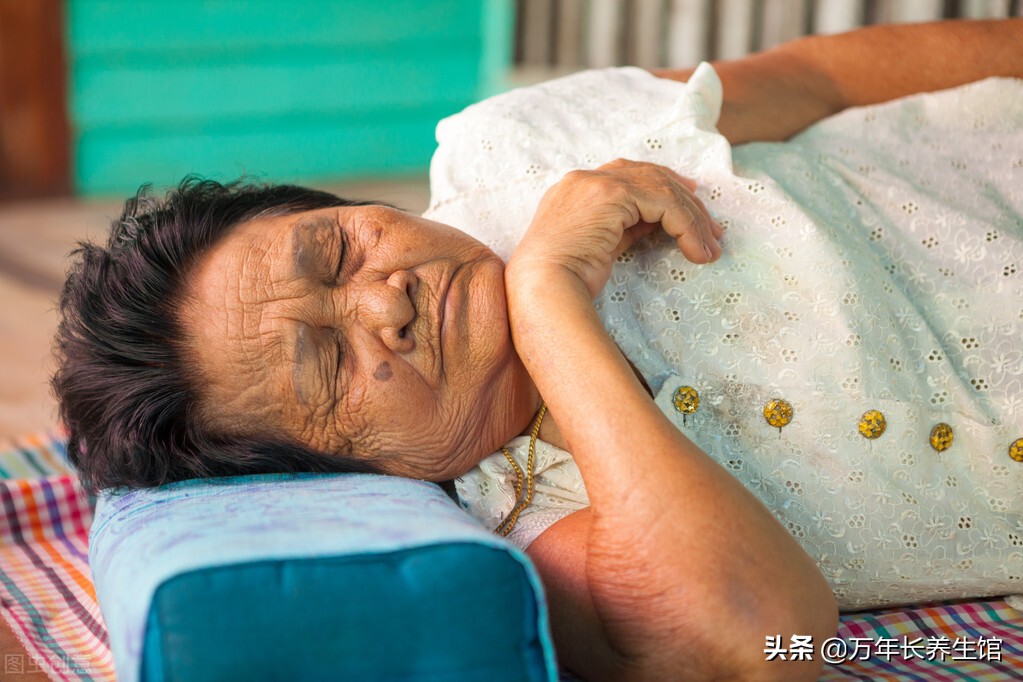 春季是保养关键期!老年人“度春”做好5件事,健康榜上有你