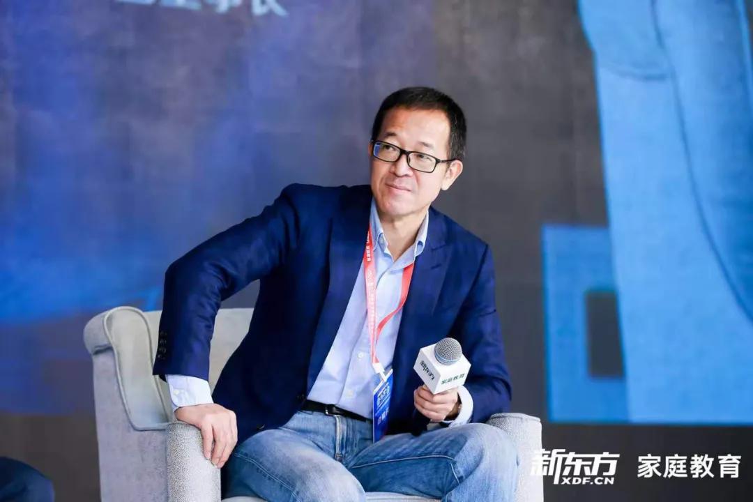 俞敏洪、朱永新、张丹丹对话:教育的本质是什么?